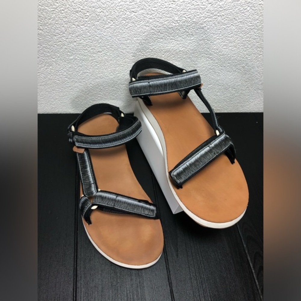 Teva Black Sandals with Adjustable Straps and Modern Platform
